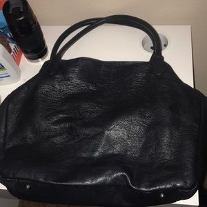 Black tote